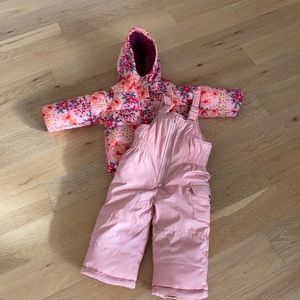 Carter’s snow suit set